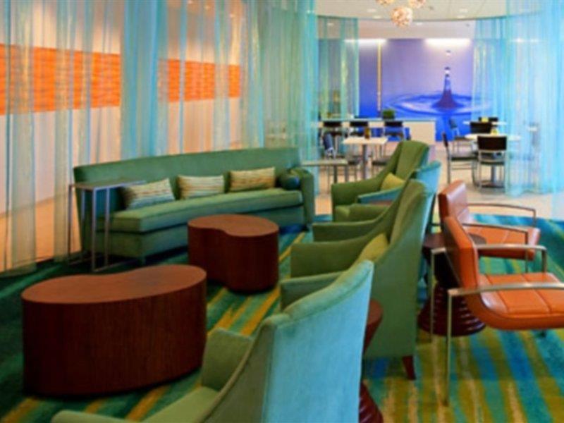 สปริงฮิลล์ สวีท แทมปา นอร์ท/I-75 แทมปา ปาล์มส์ Hotel ภายนอก รูปภาพ