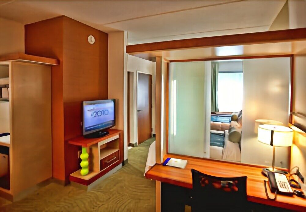 สปริงฮิลล์ สวีท แทมปา นอร์ท/I-75 แทมปา ปาล์มส์ Hotel ภายนอก รูปภาพ